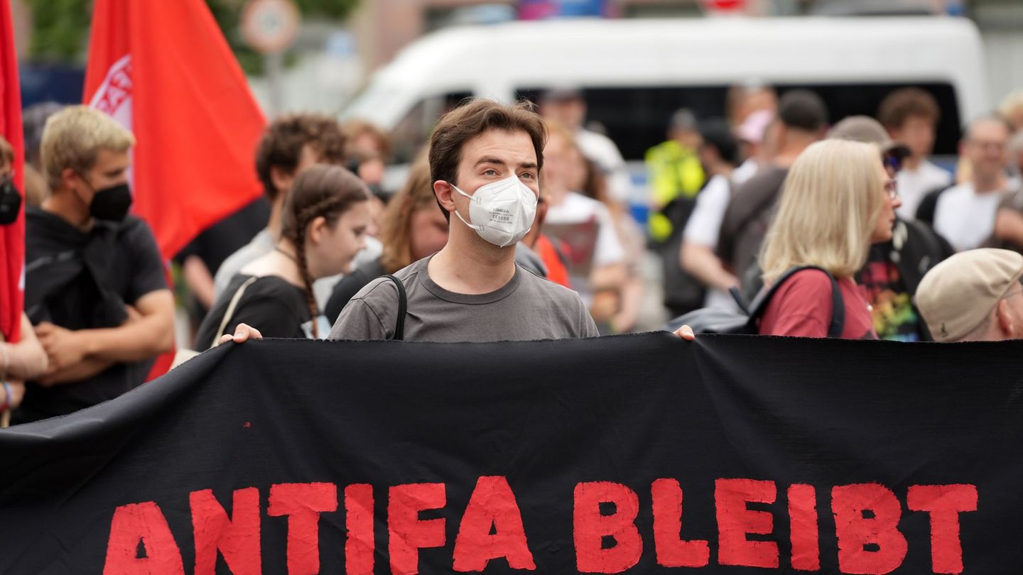 Rechtsextremismus: Gegenproteste gegen erneuten rechten Aufmarsch in Berlin