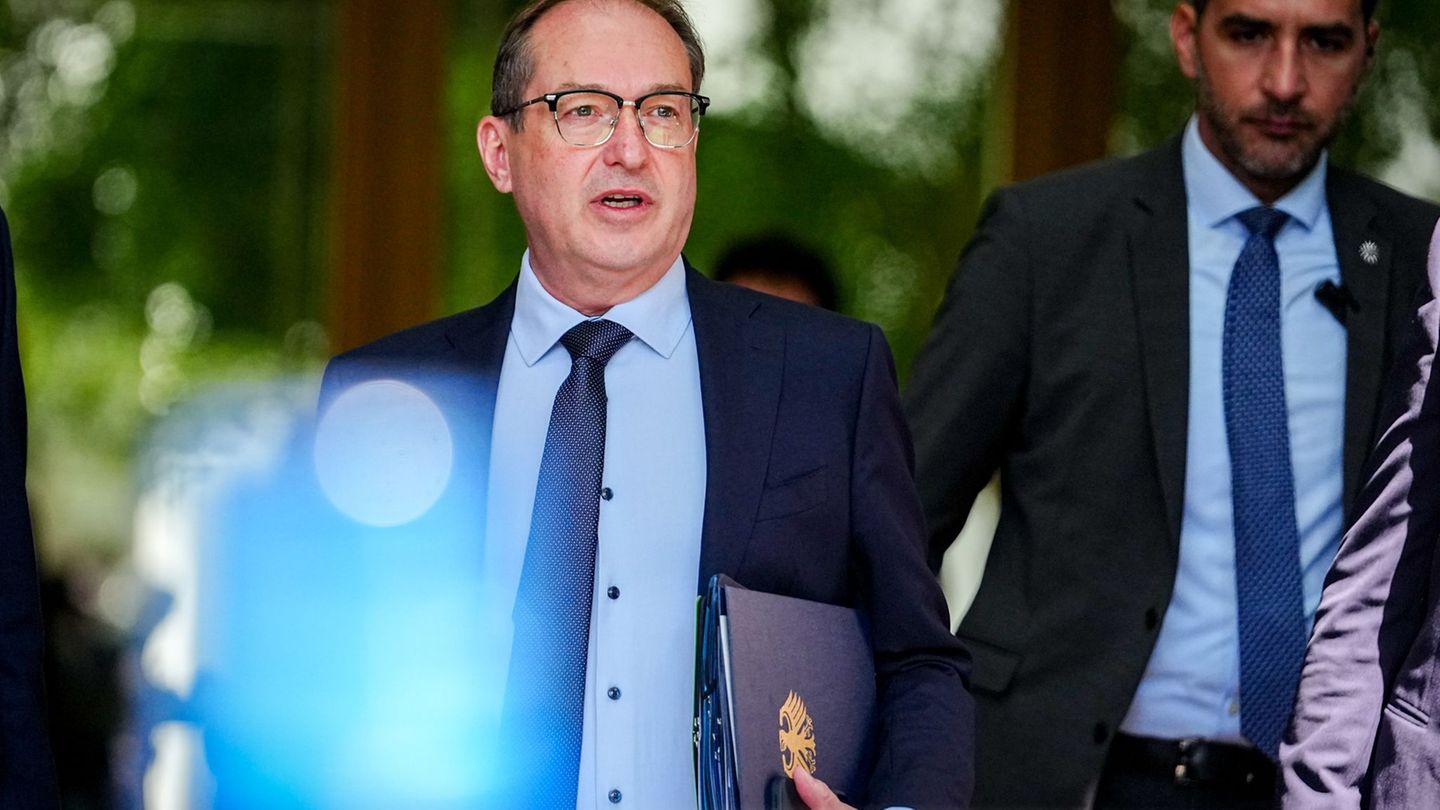 Migration: Dobrindt und Frei verteidigen Migrationspolitik