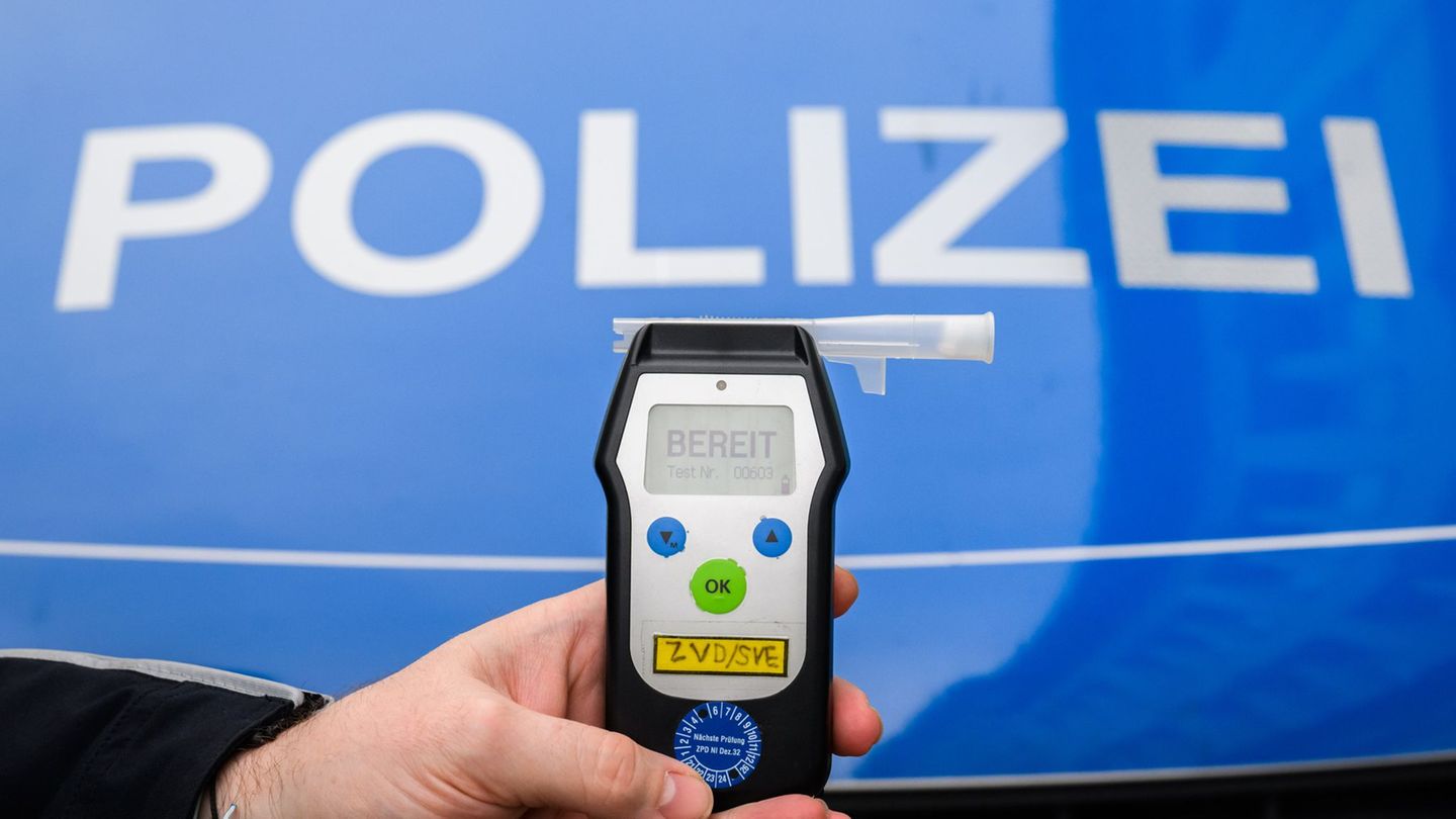 Auch Abholer nicht nüchtern: Alkohol, Kokain, keine Fahrerlaubnis – Polizei stoppt Fahrer