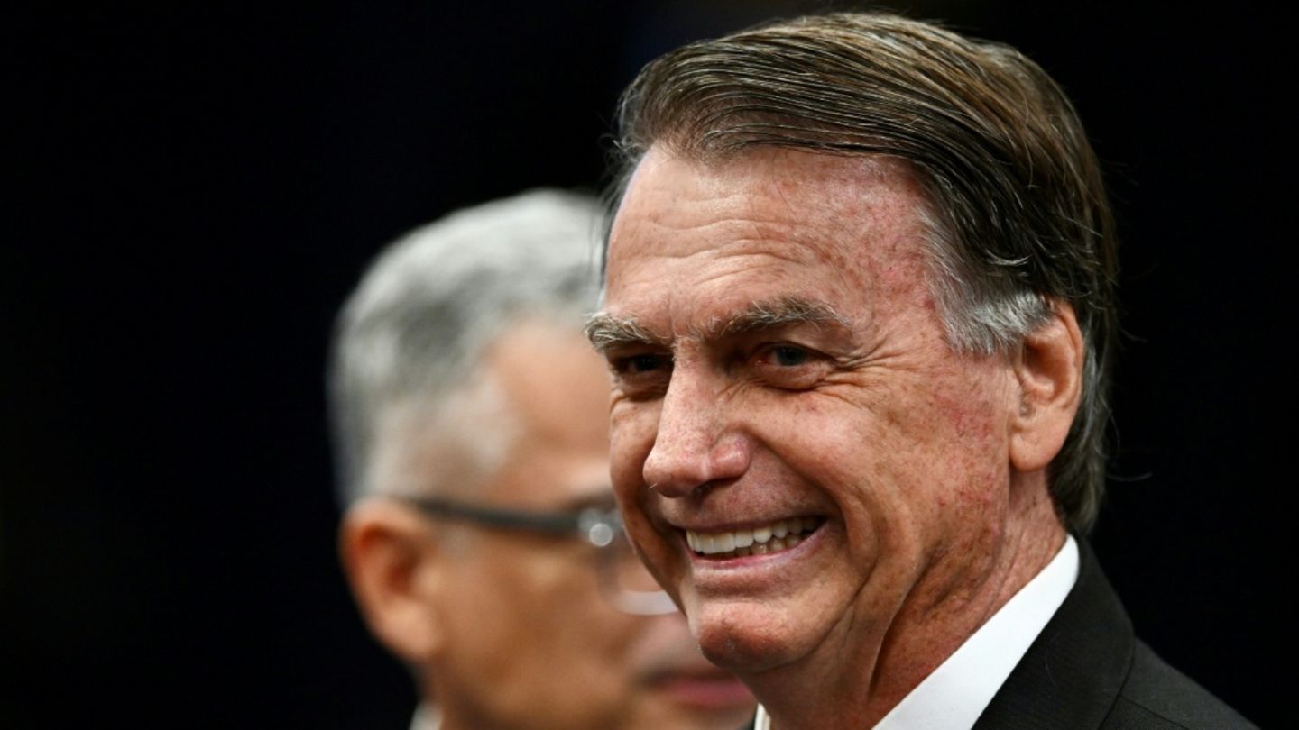 Brasiliens Ex-Präsident Bolsonaro bestreitet vor Gericht versuchten Staatsstreich