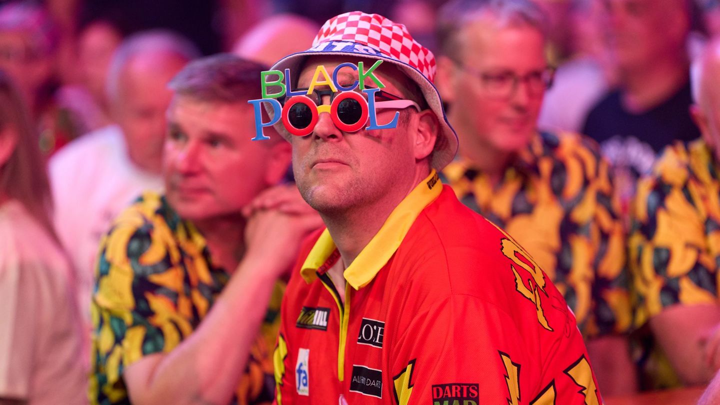 World Cup of Darts: Deutsches Duo im Achtelfinale – Nun gegen England