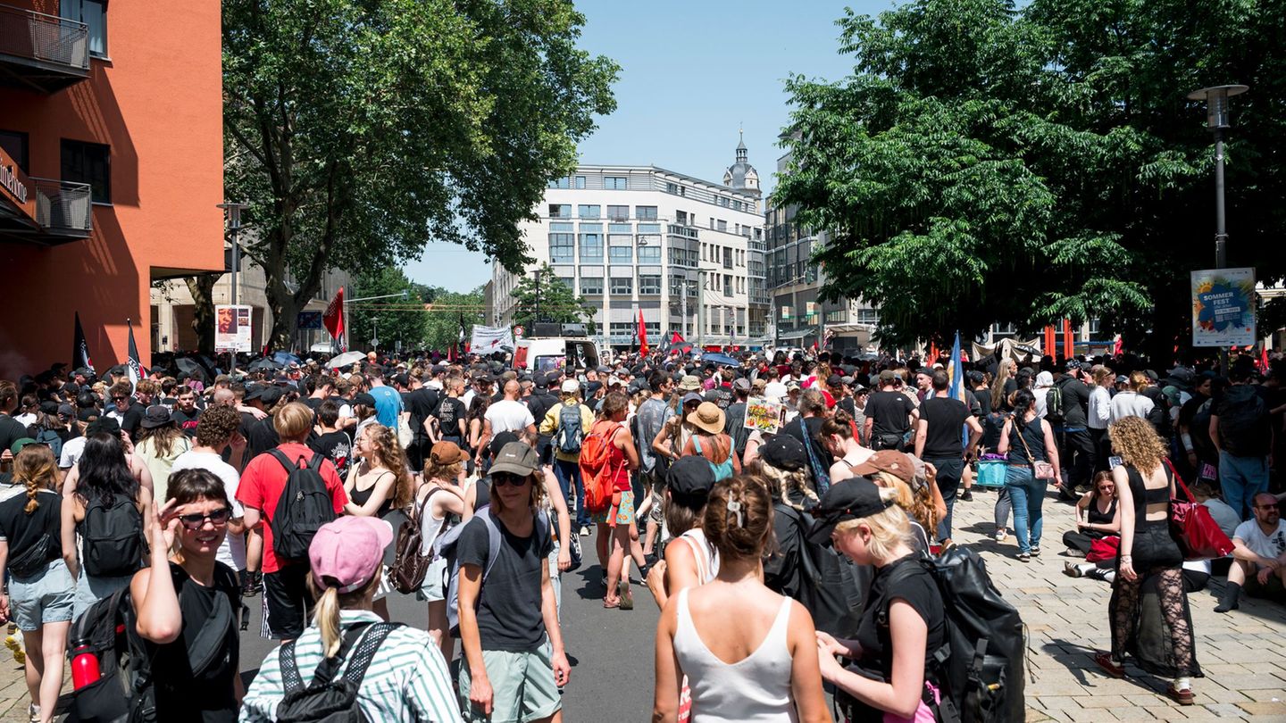 Antifaschismus: Mehr als 5.000 Menschen bei Demonstration in Jena